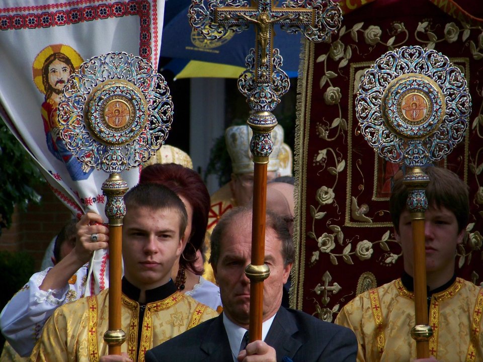Procession during Patriarch Sviatoslav Shevchuk visit to Immaculate Conception Church in Palatine